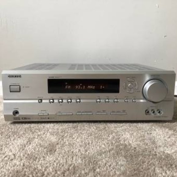 Onkyo Receiver HT R540 7.1 Channel Home Theater Surround System AV Receiver - Picture 1 of 3